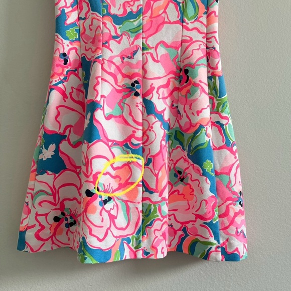 Lilly Pulitzer - Picture 7 of 15